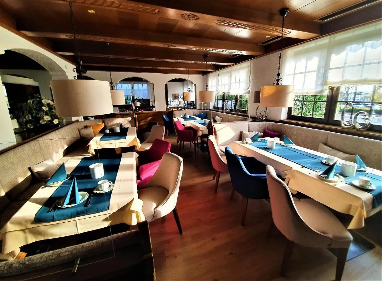 *** Otel Dreispitz -B&B-Hotel Garni Hofheim am Taunus Almanya